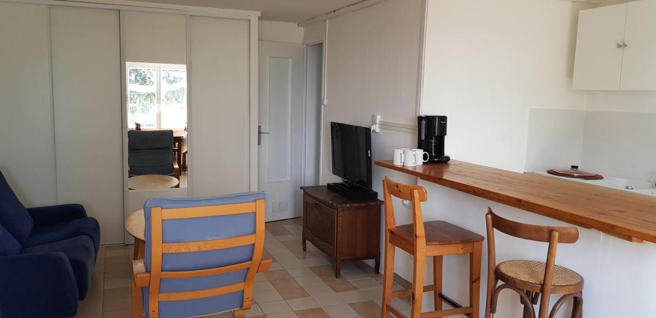 Petite Maison Refaite A Neuf Dans Mas Du 19Eme Siecle آرْلْ المظهر الخارجي الصورة